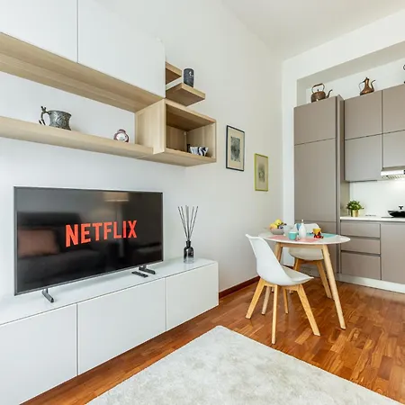 Luxury, Modern & Charming Near Station * מילאנו