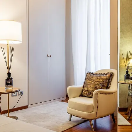 דירה Luxury, Modern & Charming Near Station מילאנו